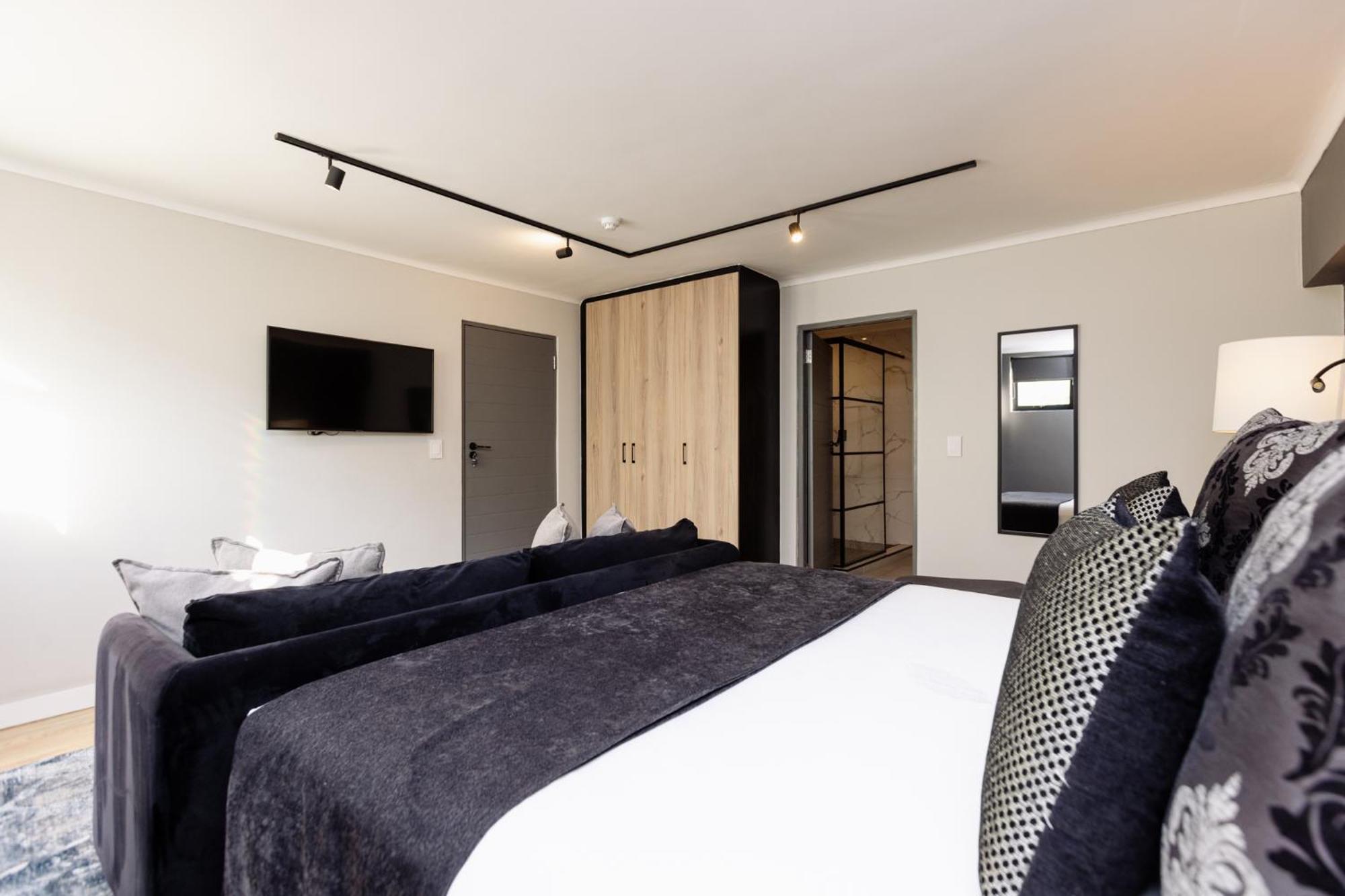 Mint Hotel 84 On Katherine Johannesburg Ngoại thất bức ảnh