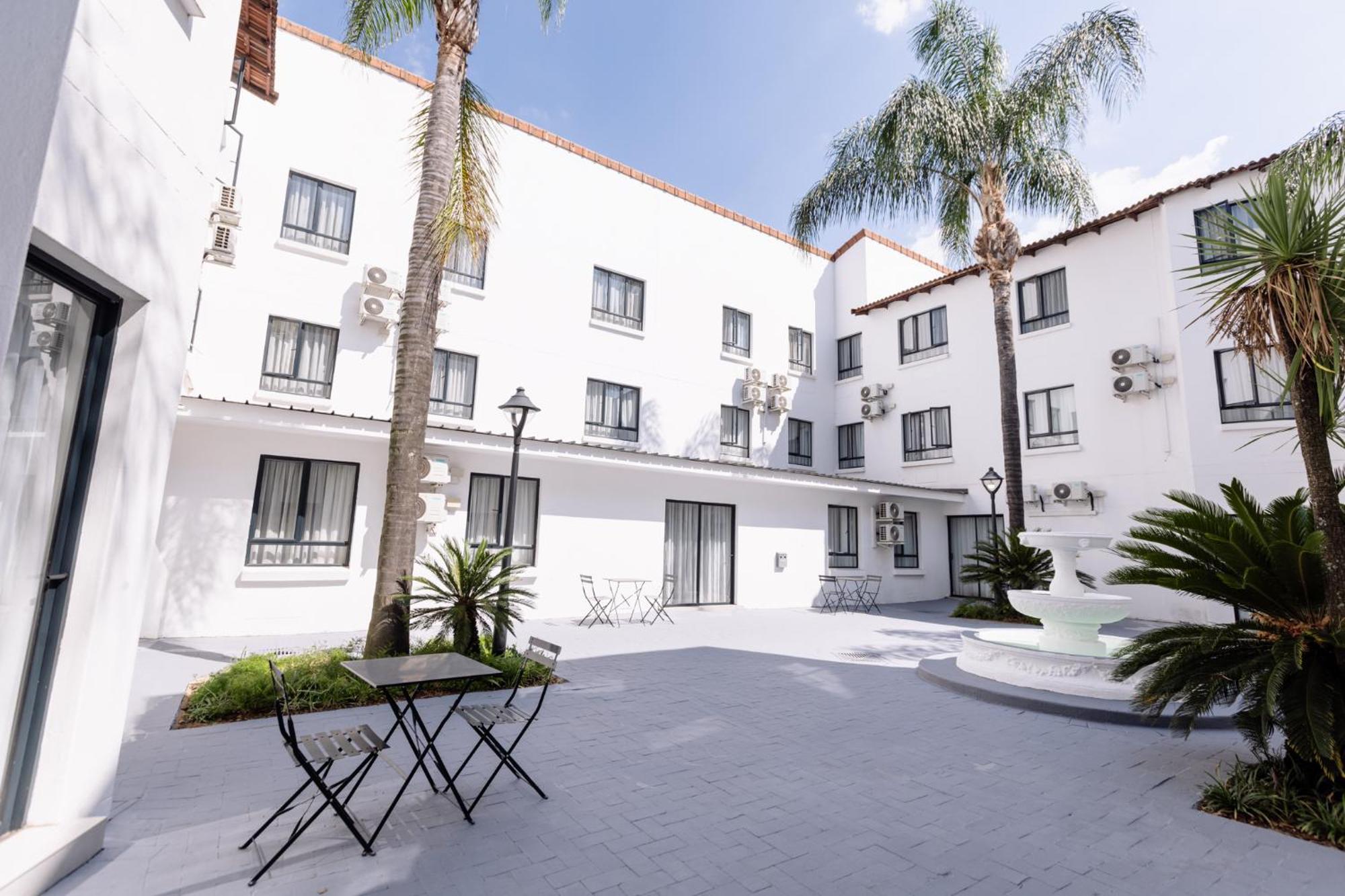 Mint Hotel 84 On Katherine Johannesburg Ngoại thất bức ảnh