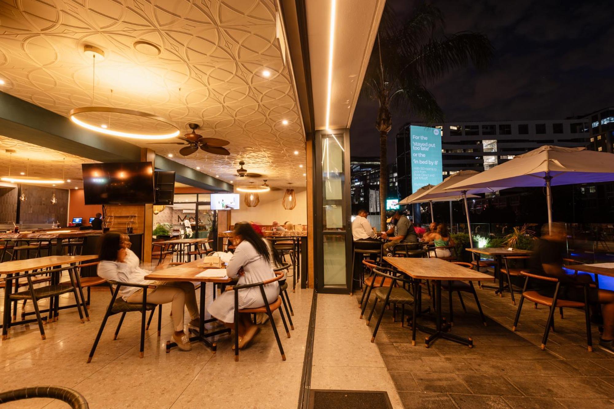 Mint Hotel 84 On Katherine Johannesburg Ngoại thất bức ảnh